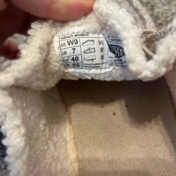 Hey Dudes, only worn once! - Picture 6 of 6